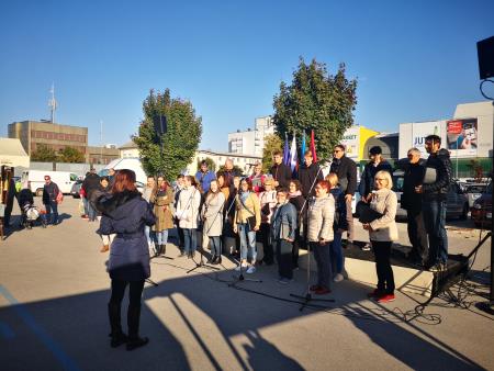 Nastopajoči MePZ Šentviški zvon